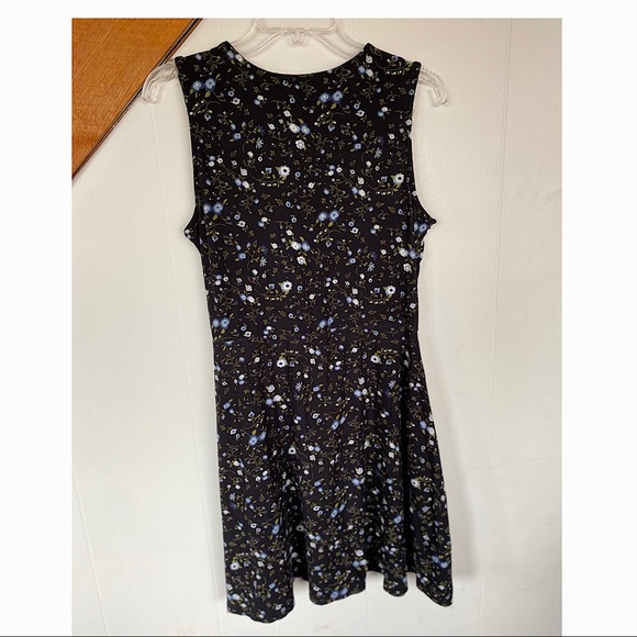 Rue21 - Faux A-Line Wrap Dress Knee Length Soft Material - Picture 2 of 6